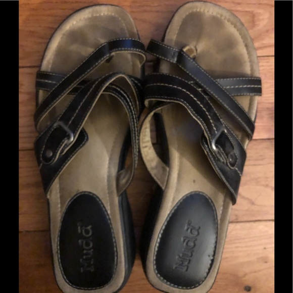 mudd sandals